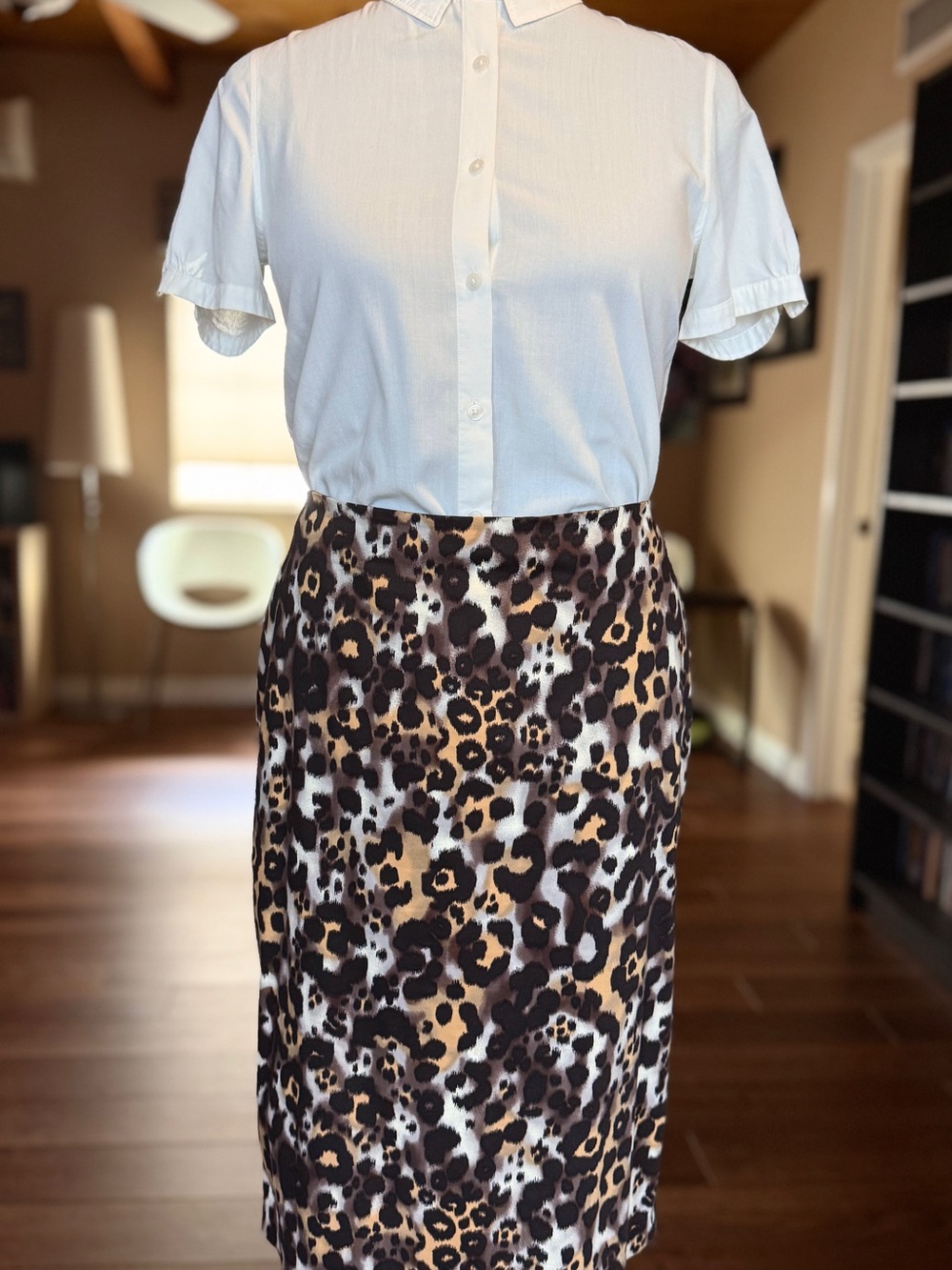 Vintage St. John Leopard Print Pencil Skirt - Brown - Size 10